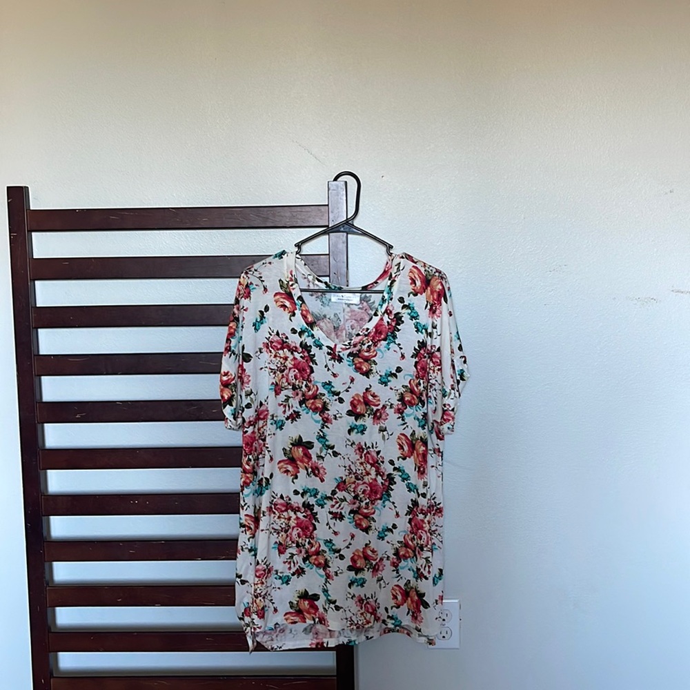 Floral T-shirt